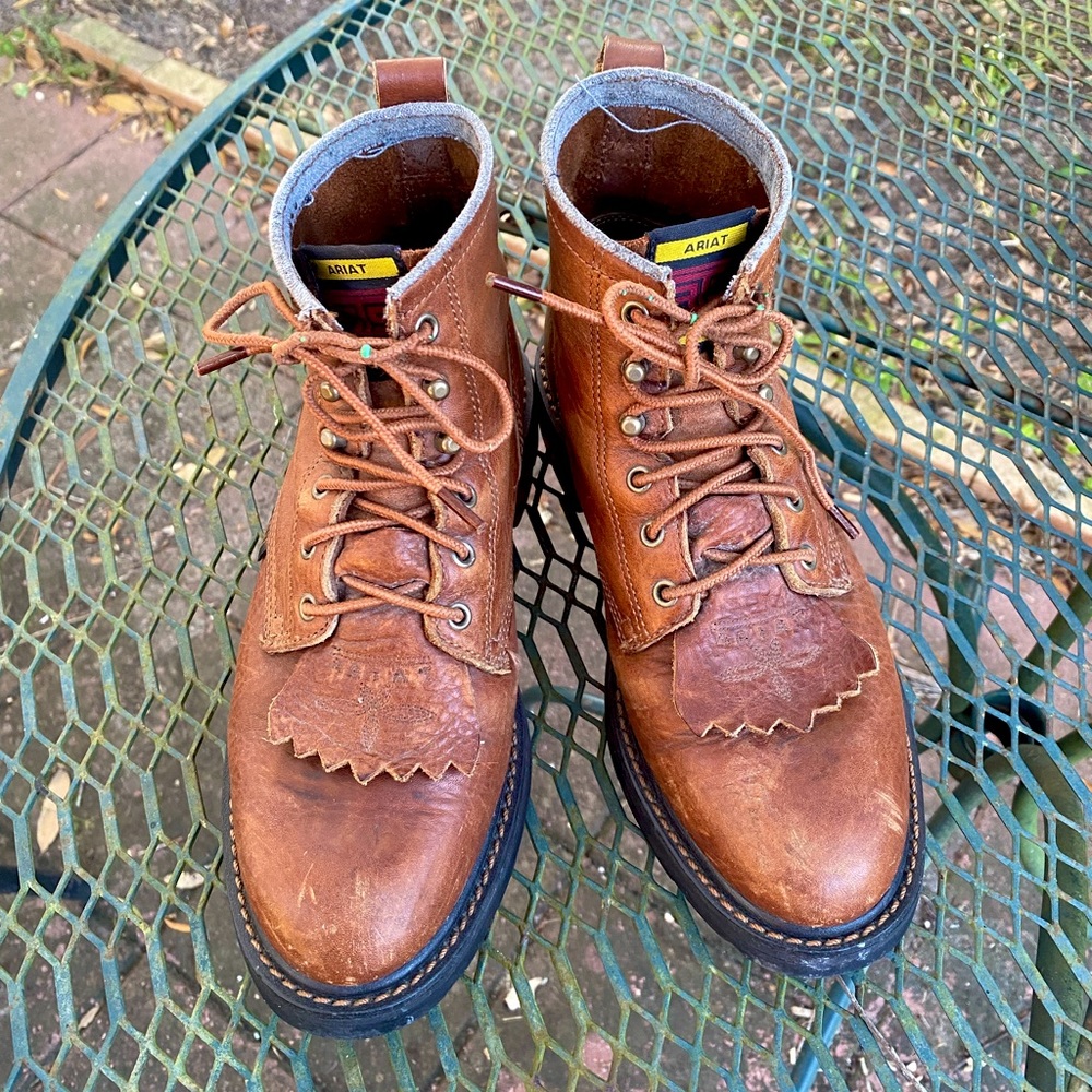 Ariat women’s size 7.5 lace up kiltie boots